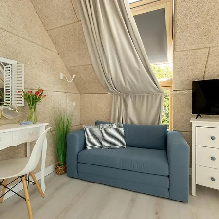 Nowoczesny Z Jacuzzi 6 Wrzosowo (Kamien)